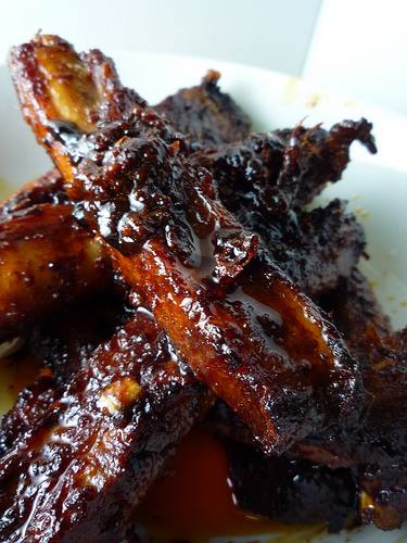 Ribs with Hawaii Balsamics Honey Raspberry Balsamic